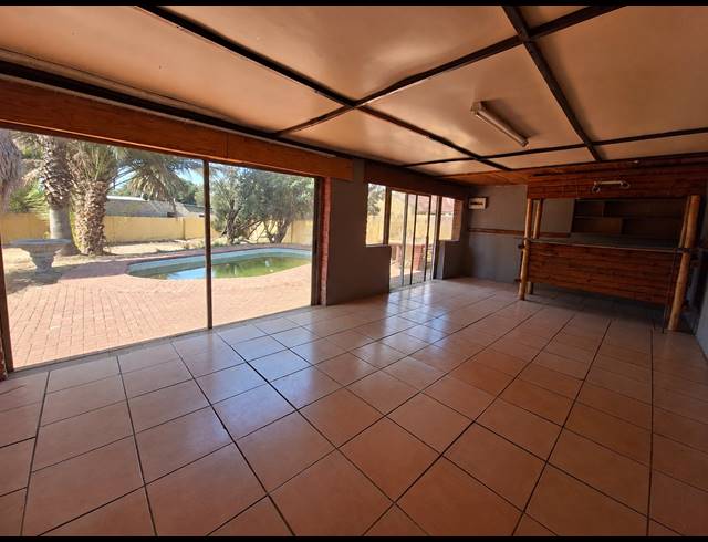 3 BEDROOM HOUSE FOR SALE IN FALCON RIDGE